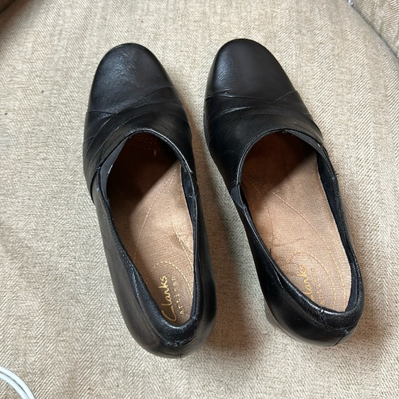 Clark soft insole black round toe heel - Picture 2 of 7